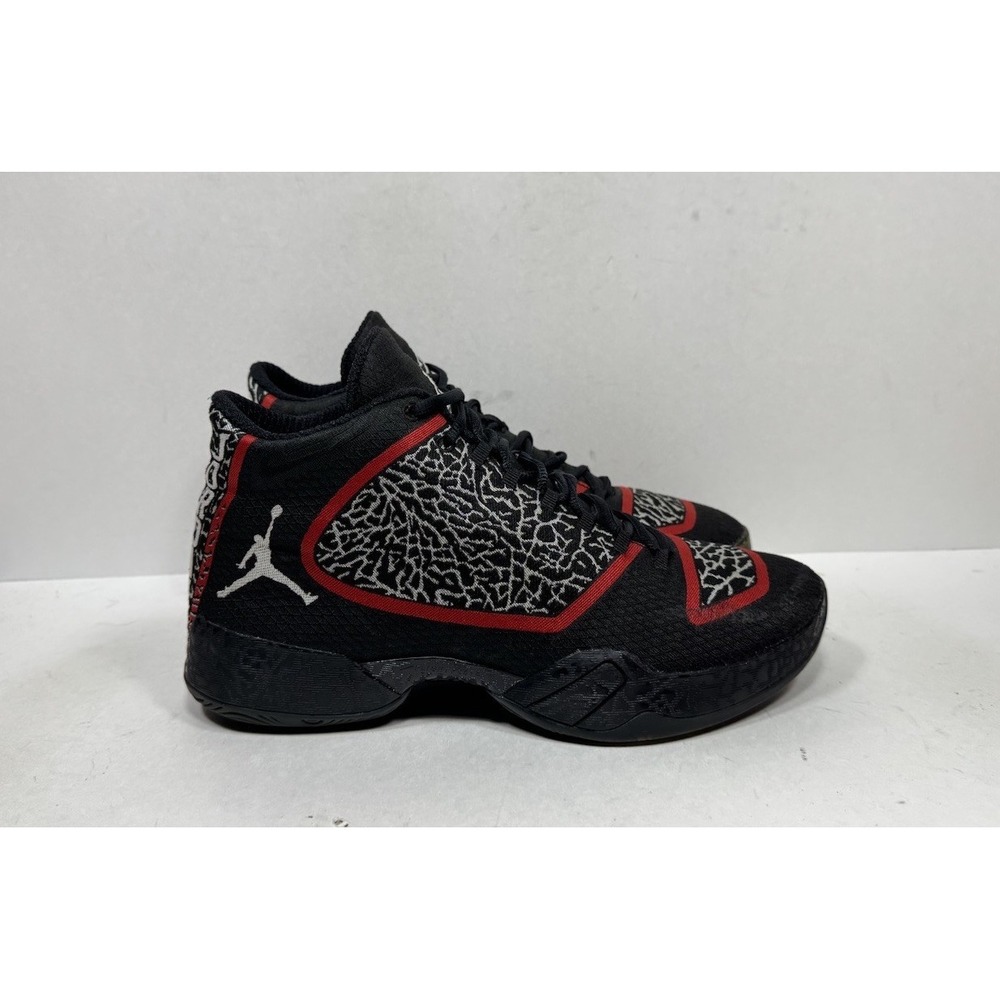 Air Jordan 29 XX9 Black Gym Red Elephant Print Sneakers 695515-023 Size 10.5